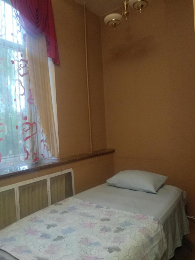 루치크 Центр, Євгена Коновальця, 3 아파트 외부 사진