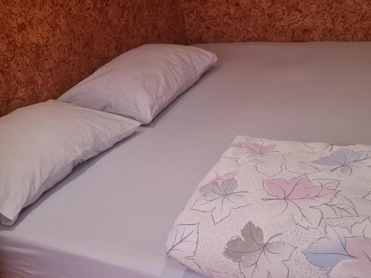 루치크 Центр, Євгена Коновальця, 3 아파트 외부 사진